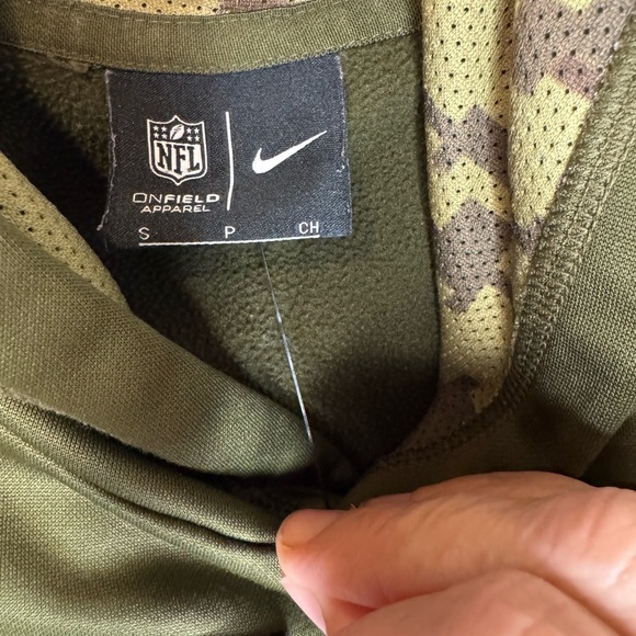 Nike Salute To Service Seattle Seahawks Hoodie Childs size S K1.7 - Picture 6 of 13